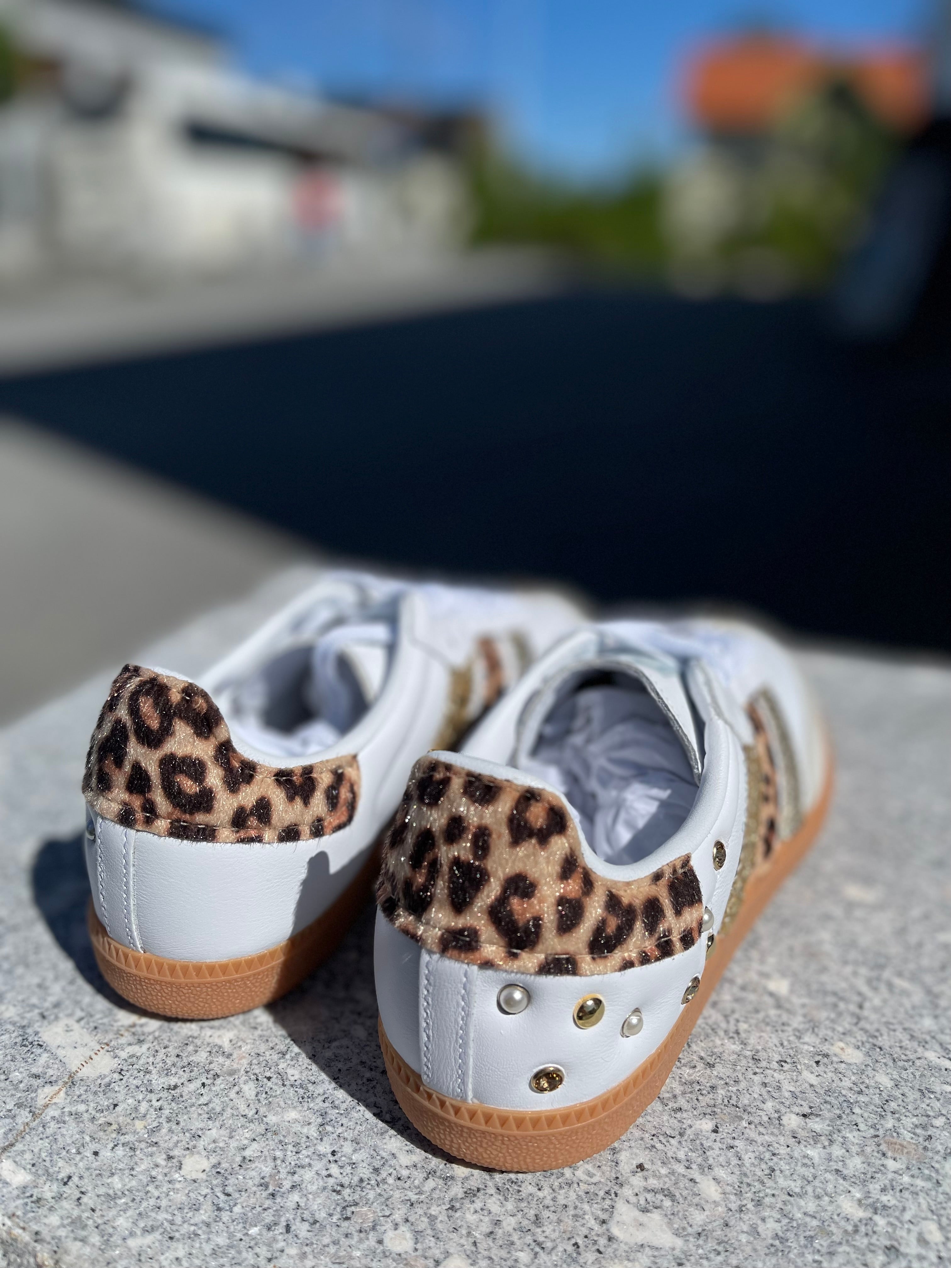 SEDDYS ADIDAS SAMBA GOLDEN FEMALE LEO