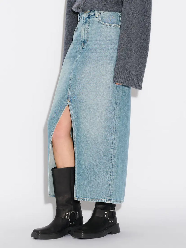 
                  
                    HOLZWEILER DENIM LONG SKIRT LT. BLUE
                  
                