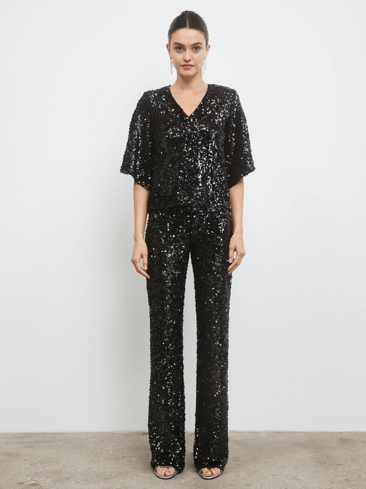 
                  
                    CAMILLA PIHL TONY SEQUIN TOP BLACK
                  
                