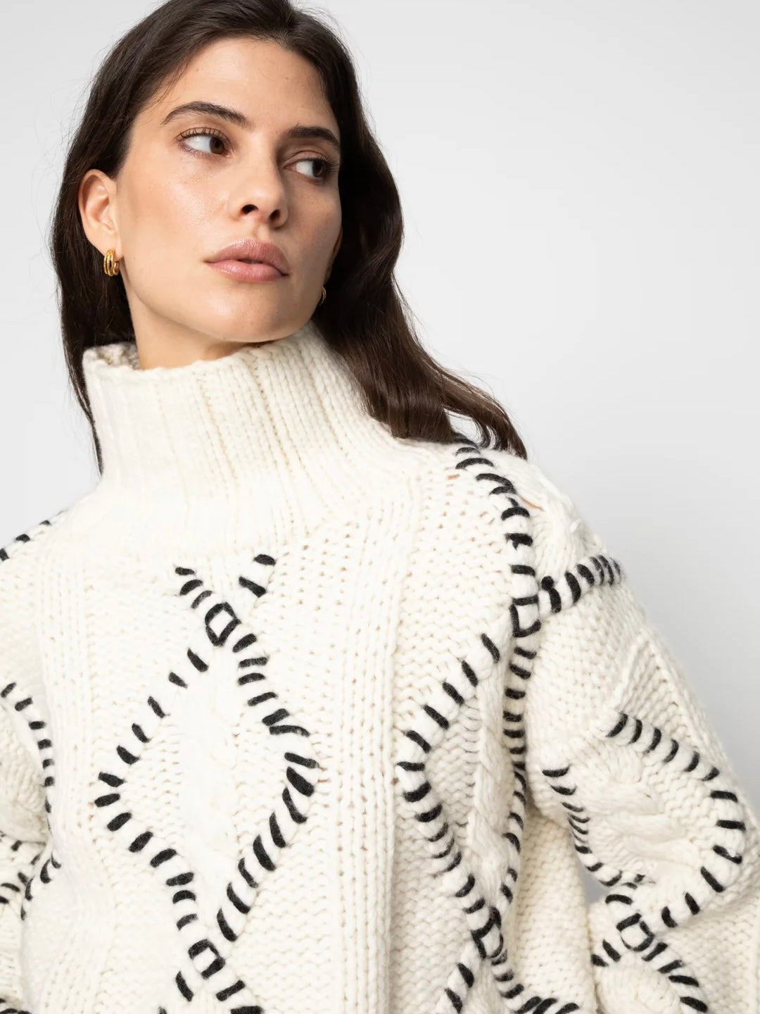 
                  
                    CAMILLA PIHL NEVA CABLE KNIT CREAM
                  
                