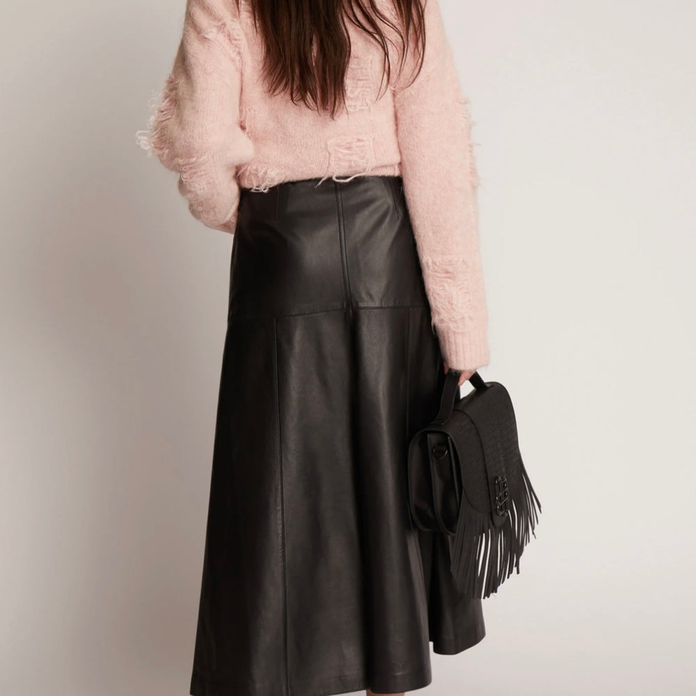 
                  
                    MUNTHE TUXYA SKIRT BLACK
                  
                