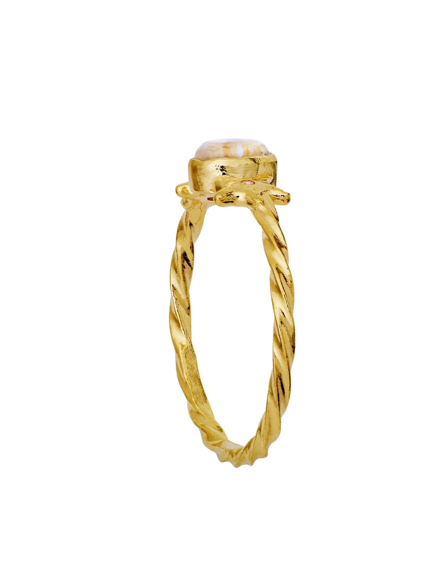 
                  
                    MAANESTEN ULA RING GOLD
                  
                