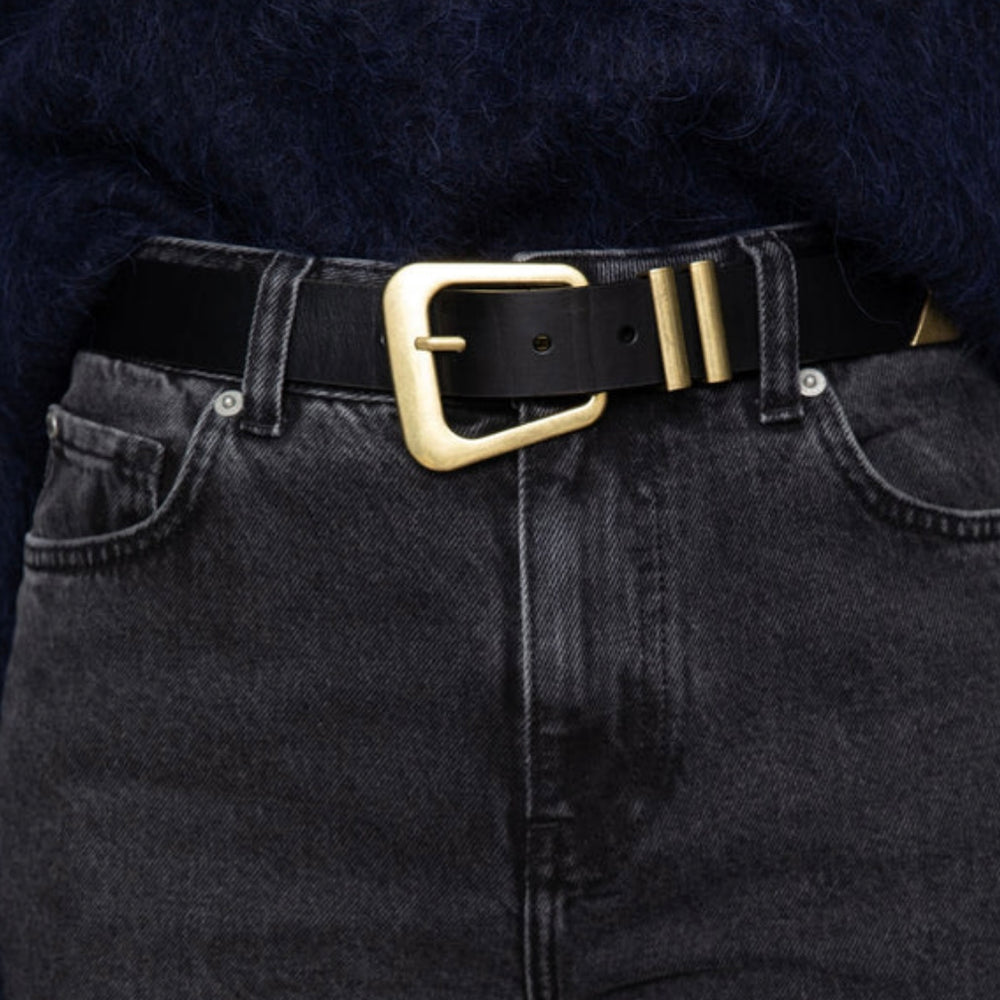 
                  
                    CAMILLA PIHL BENNETT BELT BLACK GOLD
                  
                