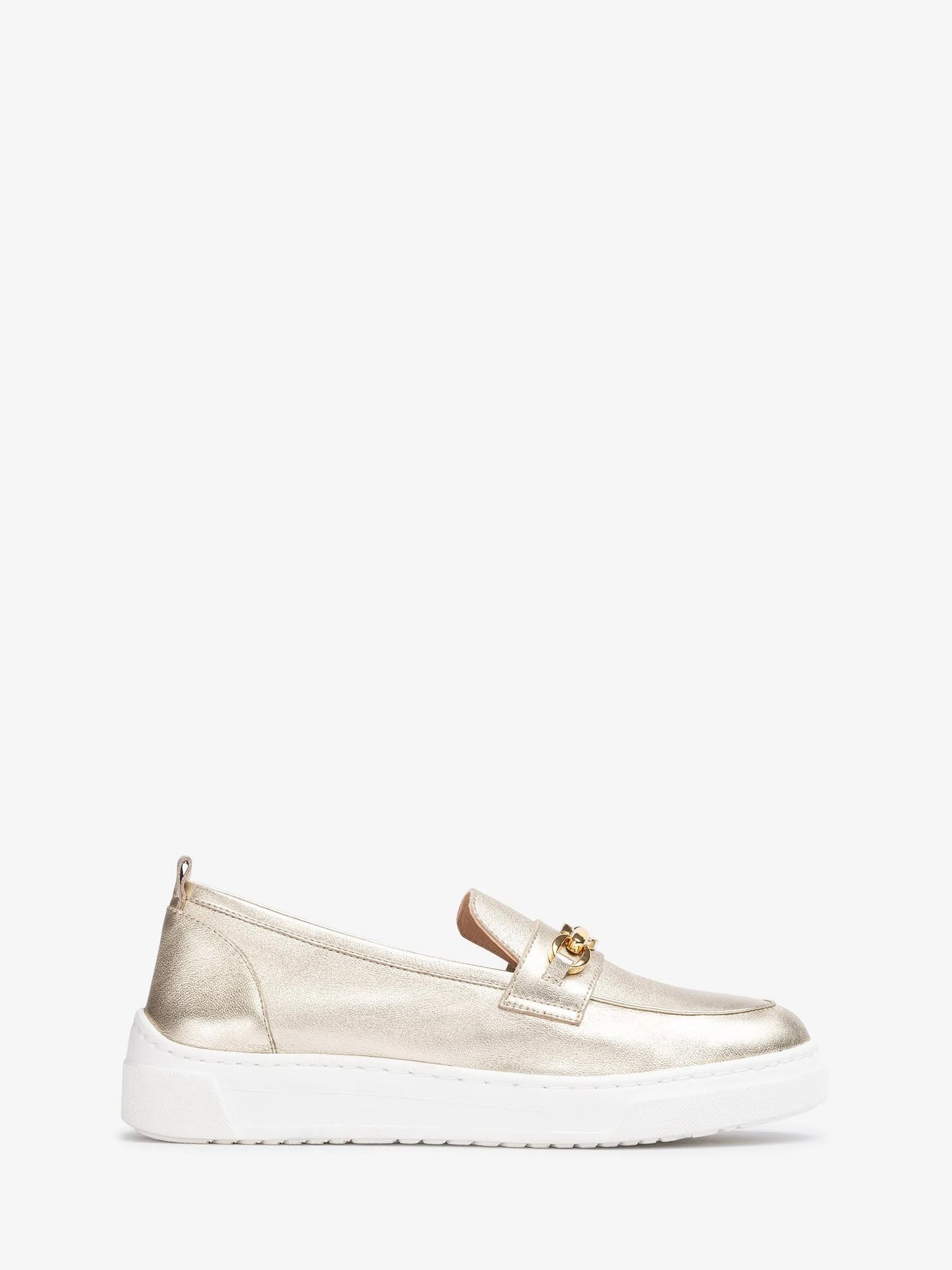 
                  
                    UNISA LOAFER FINDAY WITH A SPORTY SOLE PLATINO
                  
                