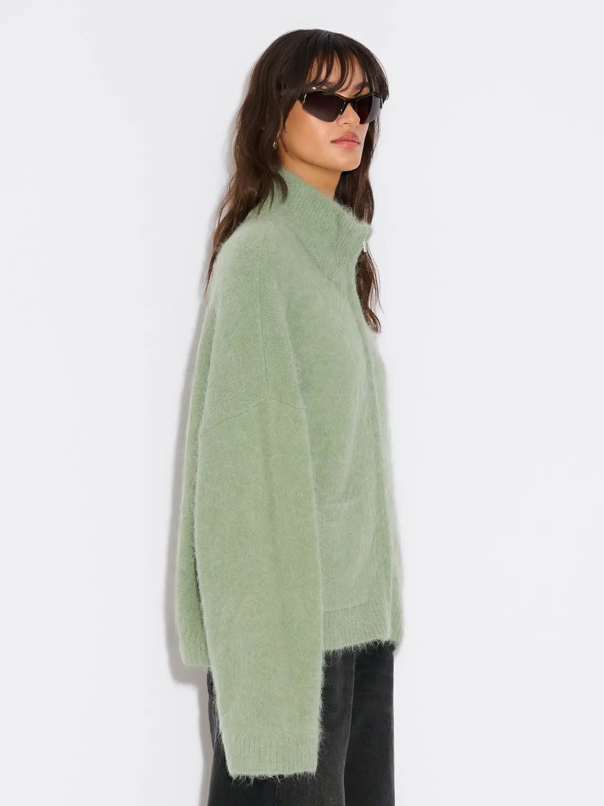 
                  
                    HOLZWEILER TINE FLUFFY CARDIGAN GREEN
                  
                