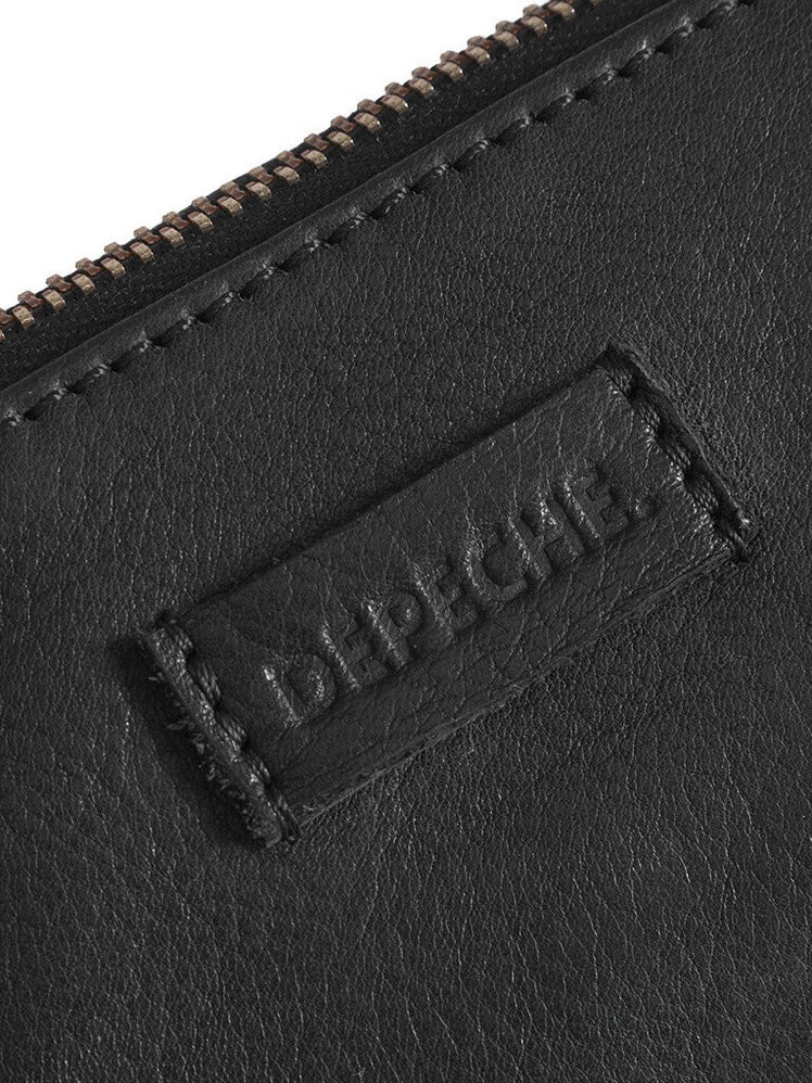 
                  
                    DEPECHE CLUTCH BLACK
                  
                