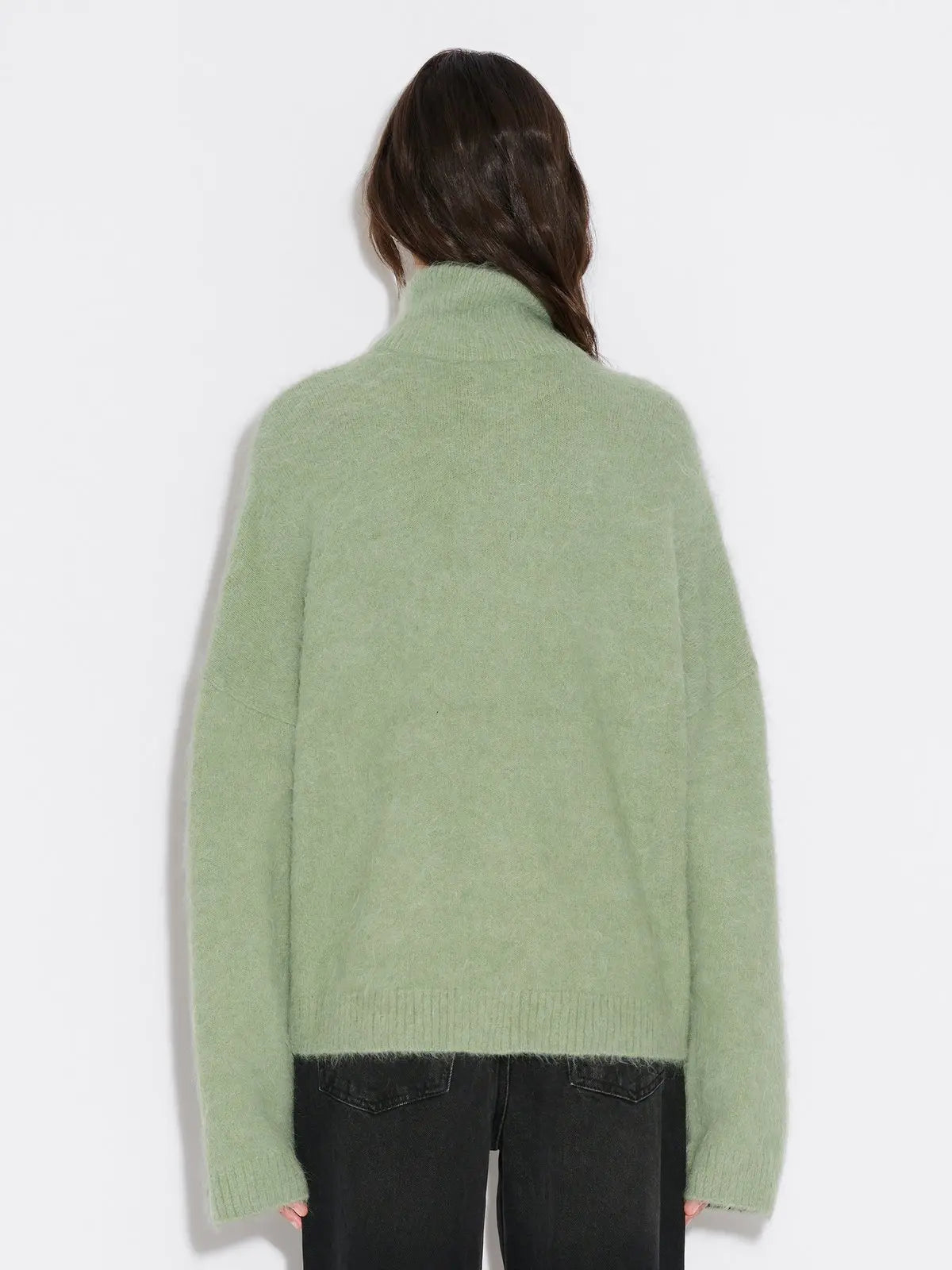 
                  
                    HOLZWEILER TINE FLUFFY CARDIGAN GREEN
                  
                