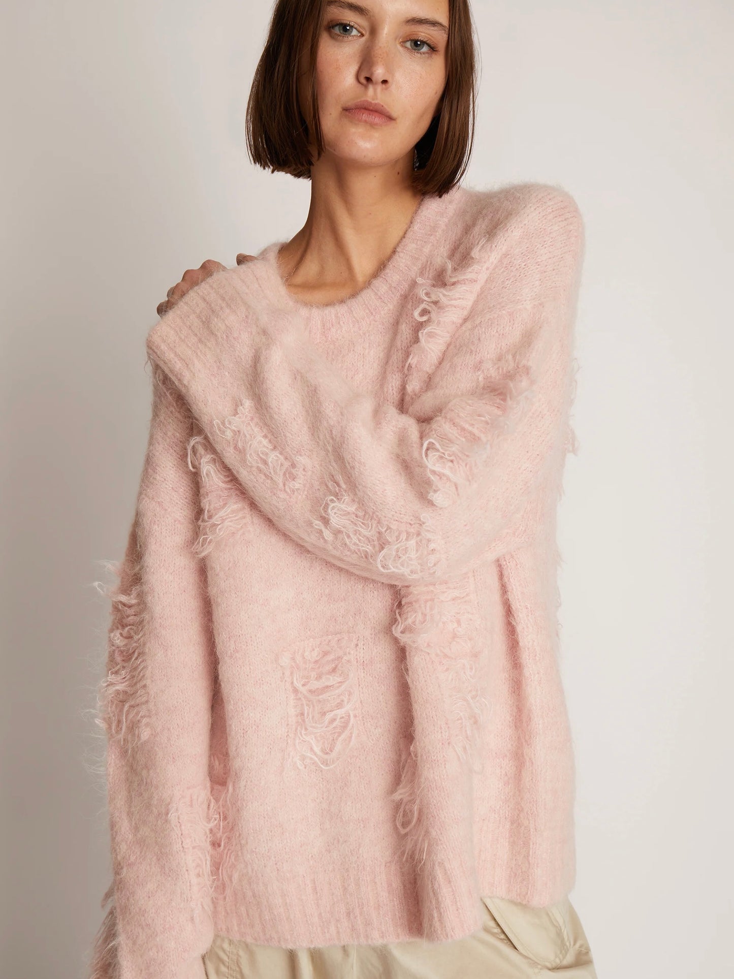 
                  
                    MUNTHE TACCU ROSE KNIT
                  
                