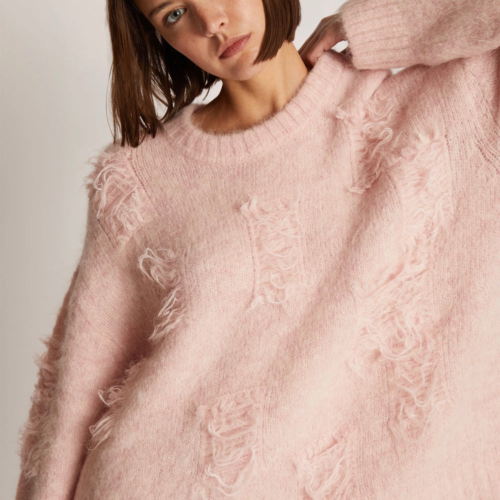 
                  
                    MUNTHE TACCU ROSE KNIT
                  
                