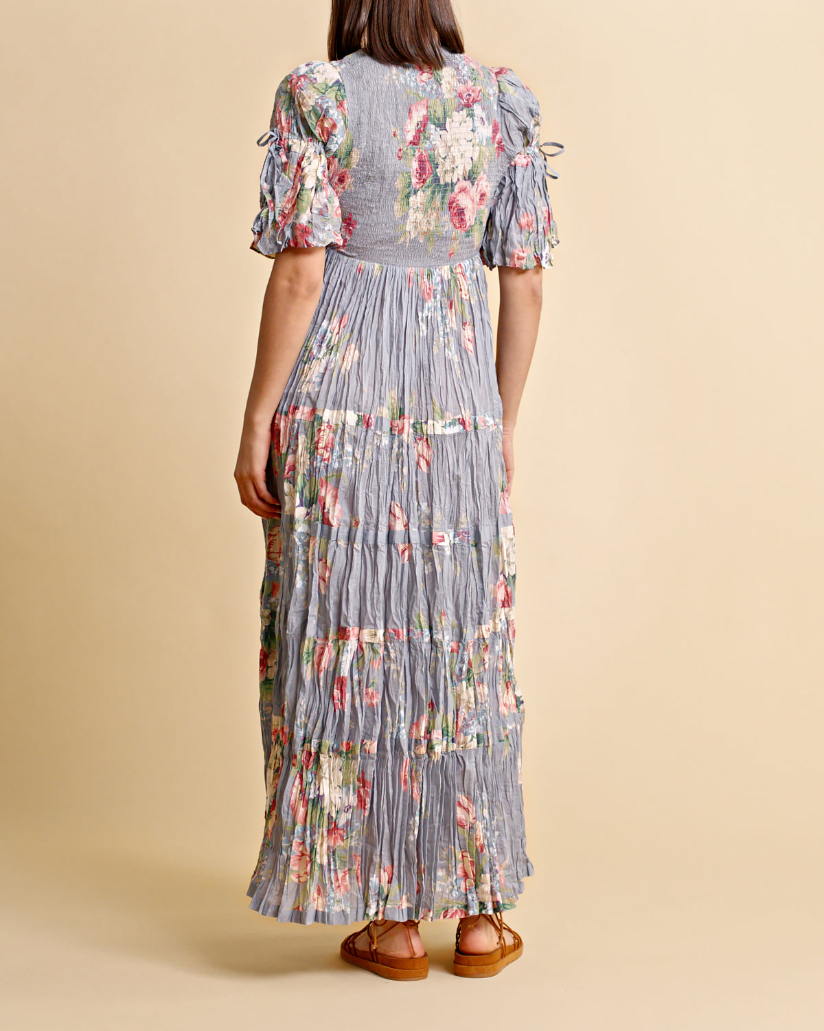 
                  
                    BY TIMO TWISTED MAXI DRESS BLUE BOUQUET
                  
                