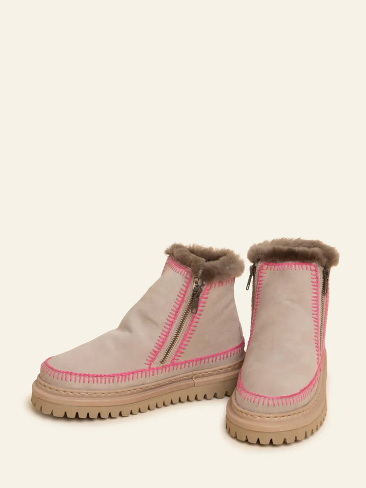 
                  
                    LAIDBACKLONDON SETSU 4.0 CROCHET SAND SUEDE PINK
                  
                