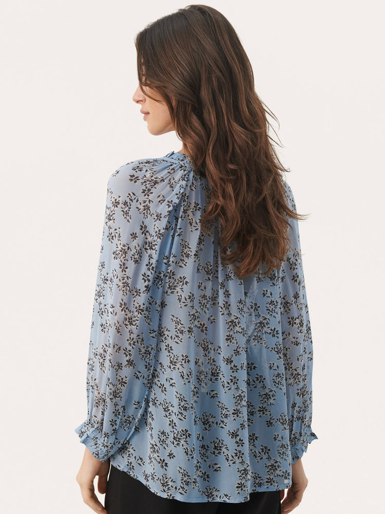 
                  
                    PART TWO ELSIA BLOUSE FADED DENIM SCATTERED
                  
                
