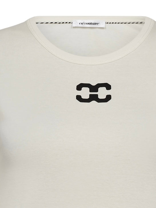 
                  
                    CO’COUTURE GRANNY LOGO TEE OFF WHITE
                  
                