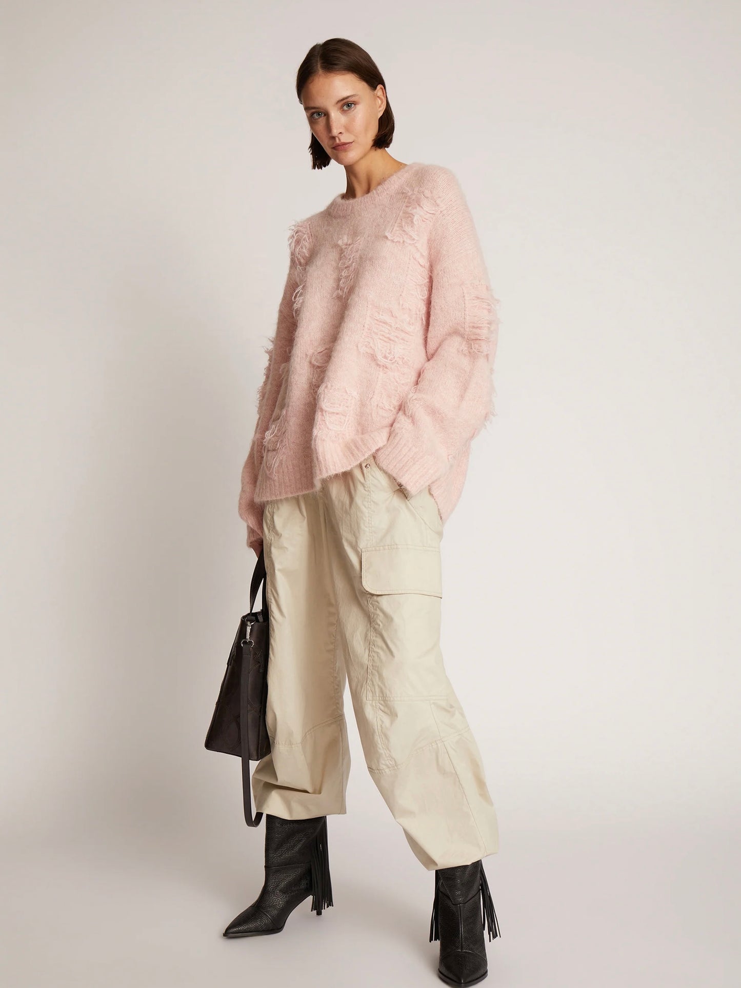 
                  
                    MUNTHE TACCU ROSE KNIT
                  
                