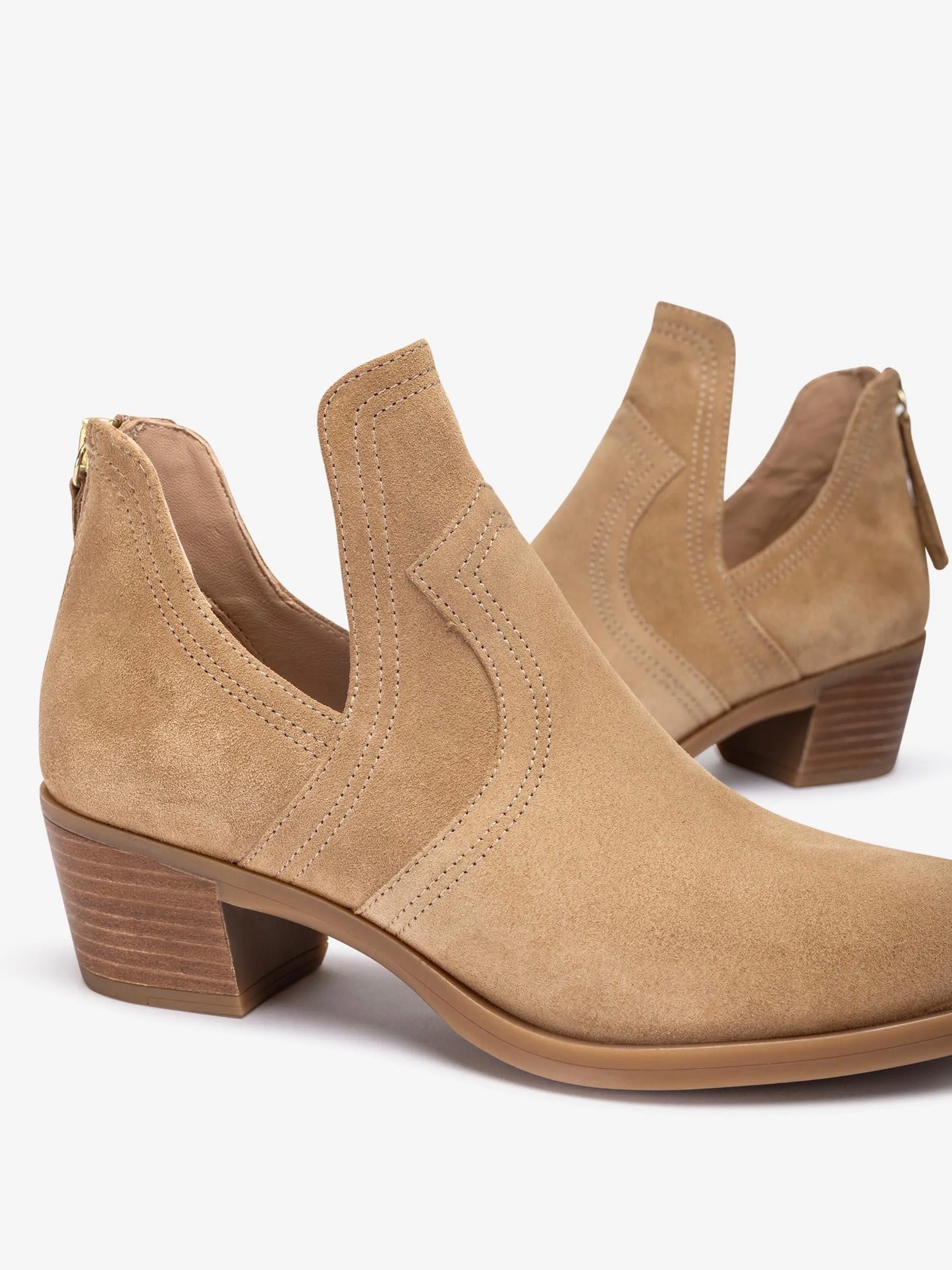 
                  
                    UNISA COWBOY CUT-OUT ANKLE  BOOT BEIGE
                  
                
