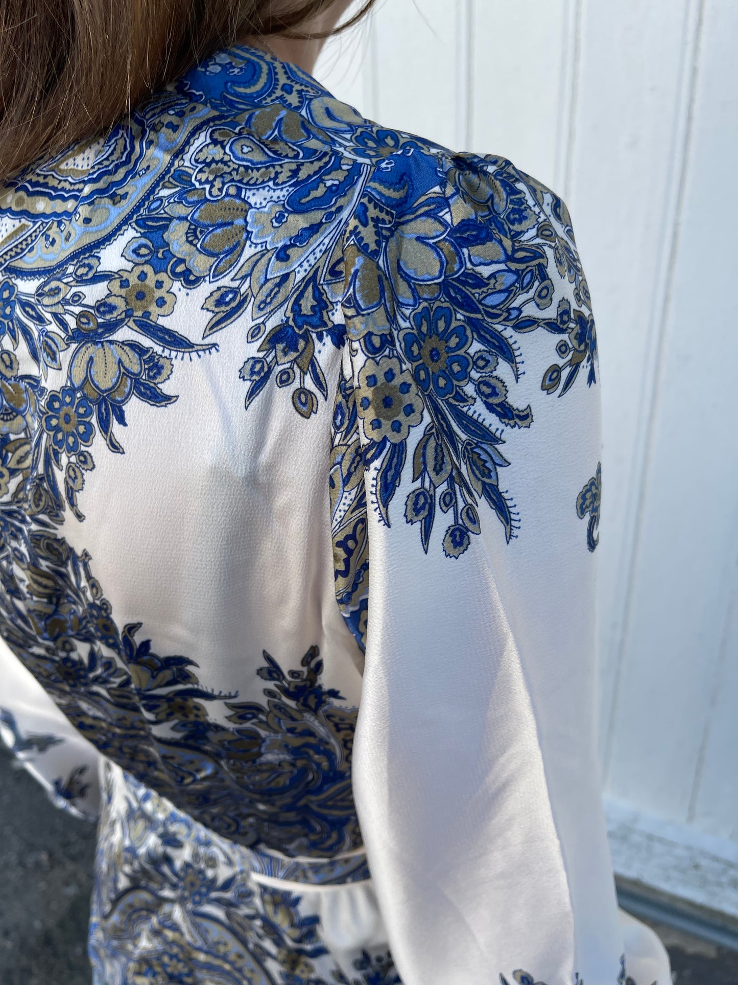 
                  
                    NEO NOIR RISTA PAISLEY BORDER BLOUSE ASH BLUE
                  
                