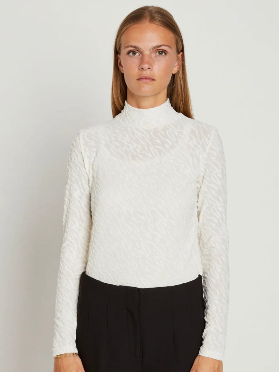 RUE DE FEMME ROLL NECK BLOUSE OFF WHITE