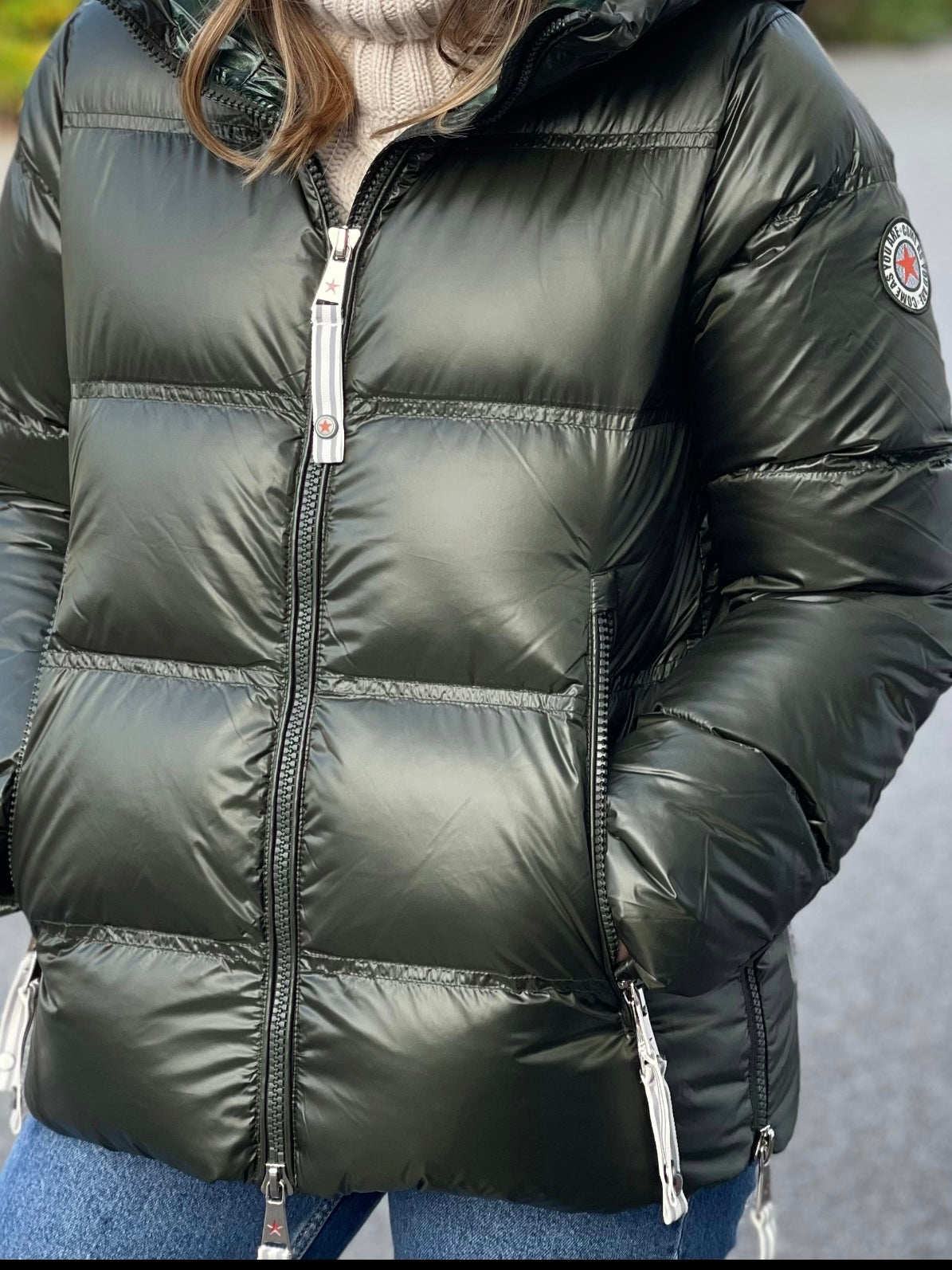 
                  
                    CAYA ERIKA LUX RACING GREEN
                  
                