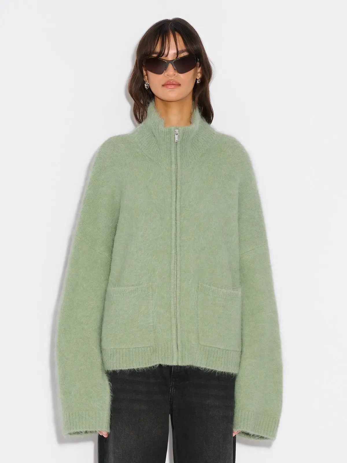 
                  
                    HOLZWEILER TINE FLUFFY CARDIGAN GREEN
                  
                