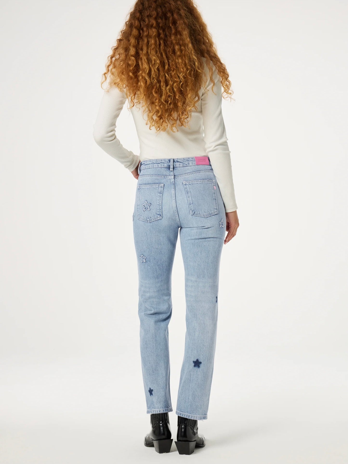 
                  
                    FABIENNE CHAPOT LOLA STRAIGHT JEANS VINTAGE LIGHT BLUE
                  
                