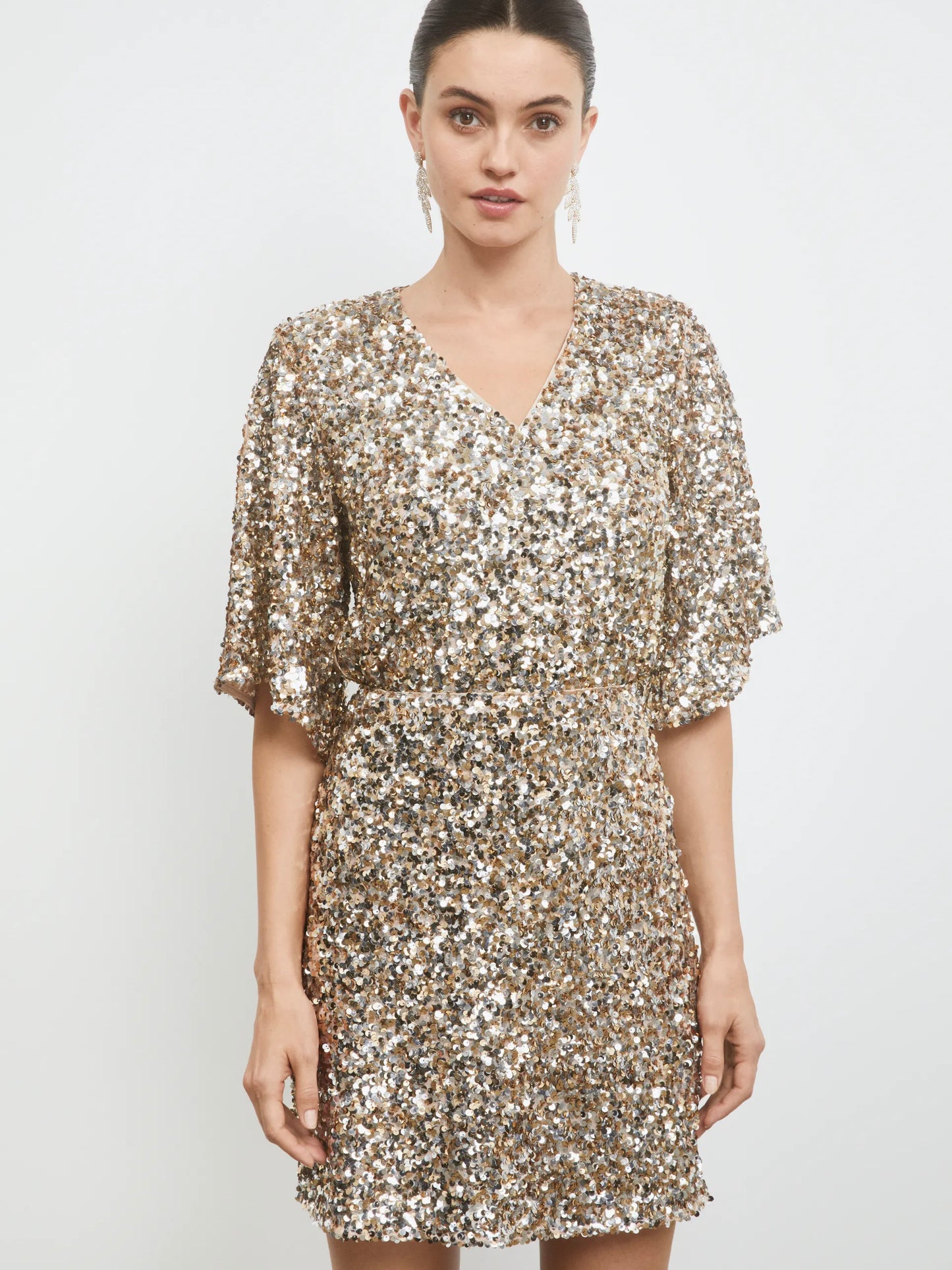 
                  
                    CAMILLA PIHL TONY SEQUIN TOP CHAMPAGNE
                  
                