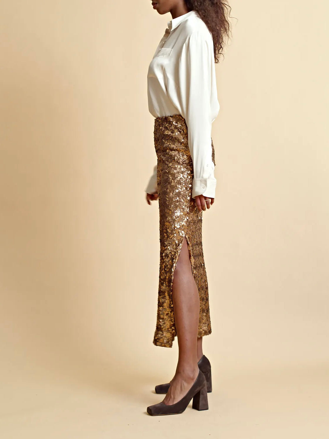 
                  
                    BY TIMO SEQUINS SKIRT GOLD
                  
                
