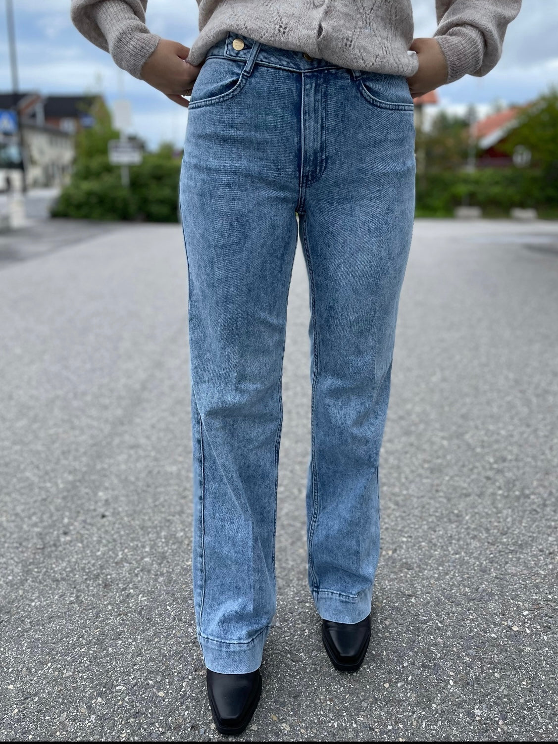 
                  
                    CO’COUTURE 70 JEANS INDIGO
                  
                