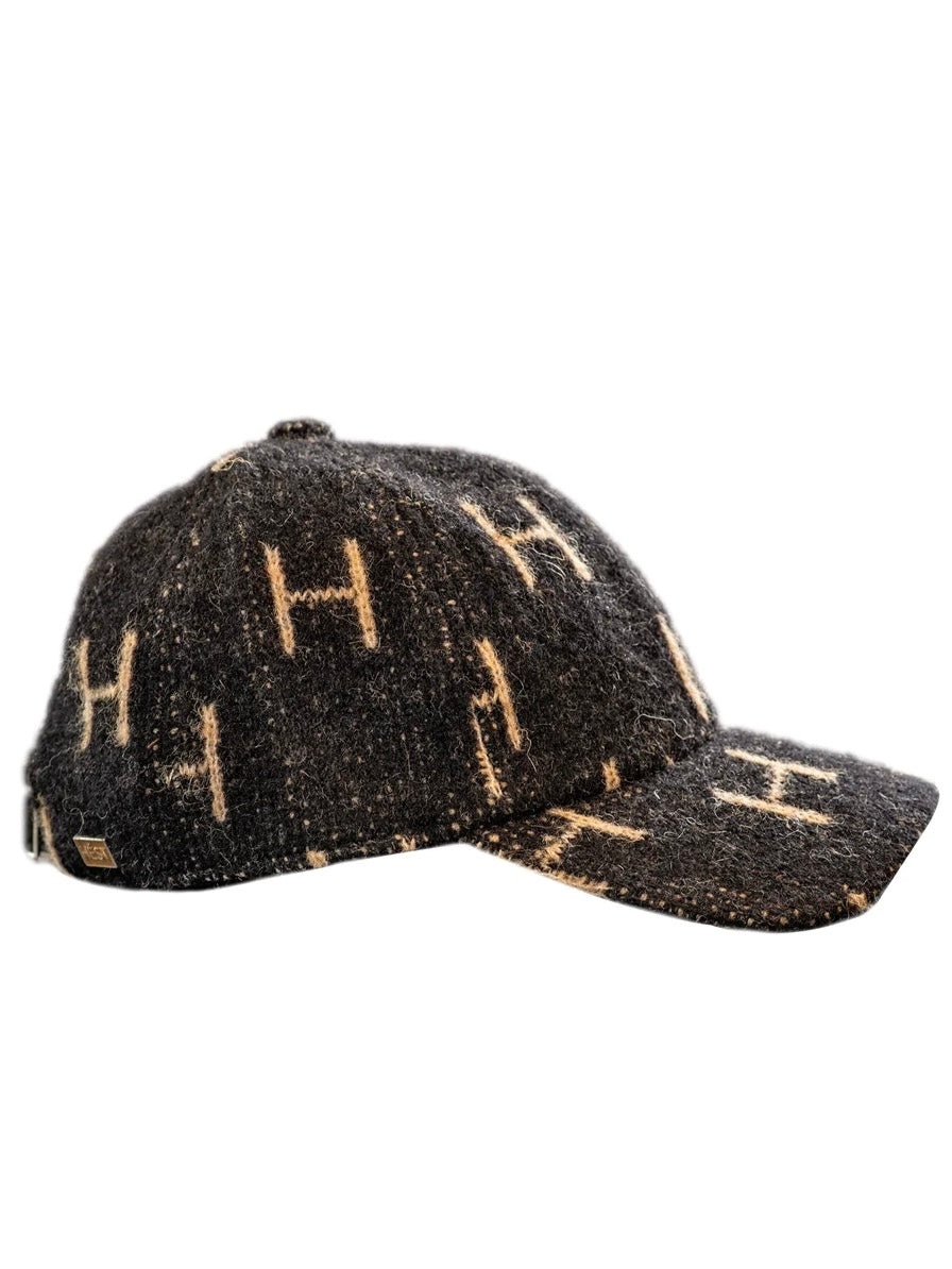 HEST CAPS BLACK