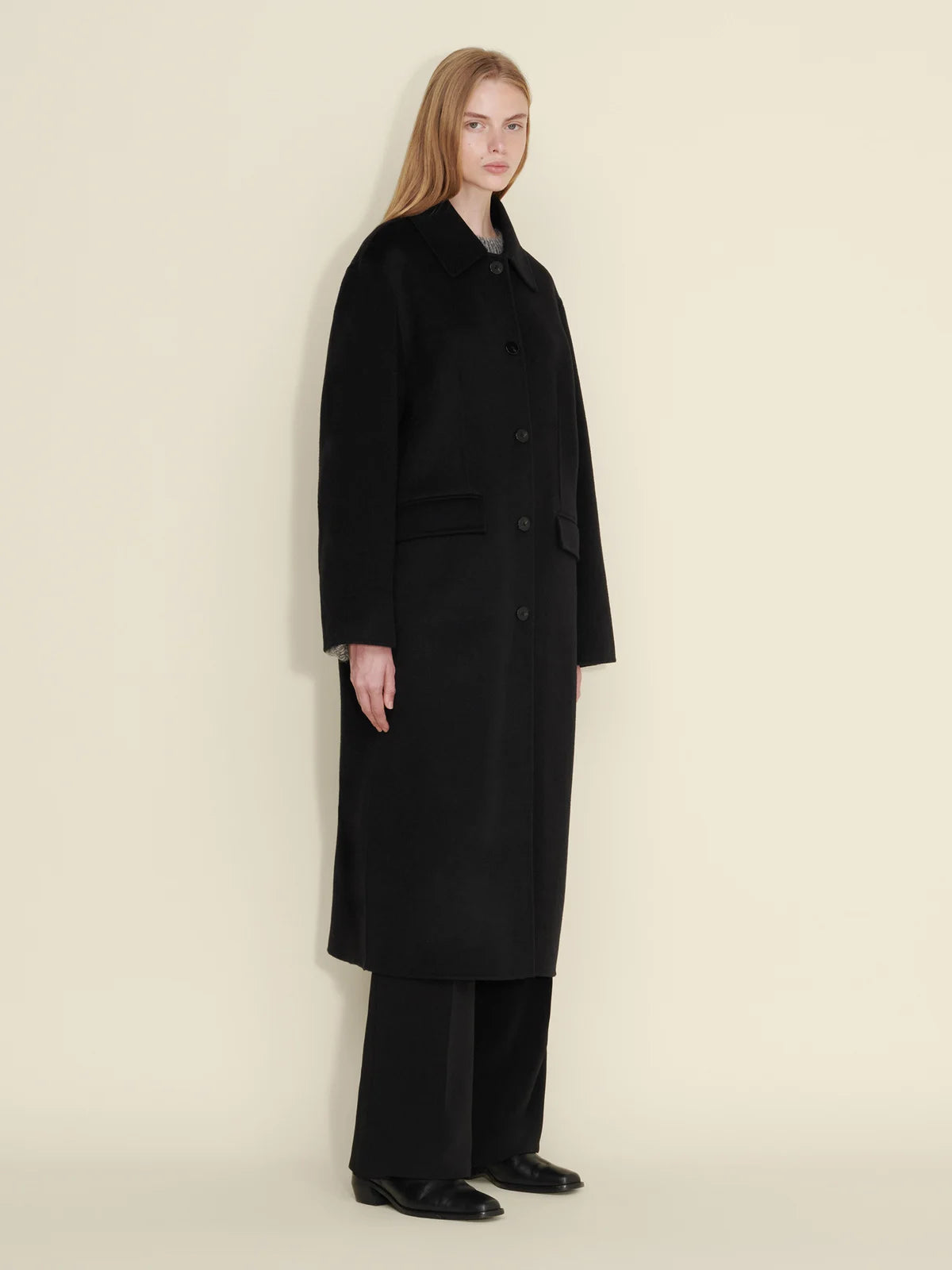 
                  
                    HOLZWEILER FELSA WOOL COAT BLACK
                  
                